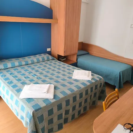 Midi Ξενοδοχείο 3*